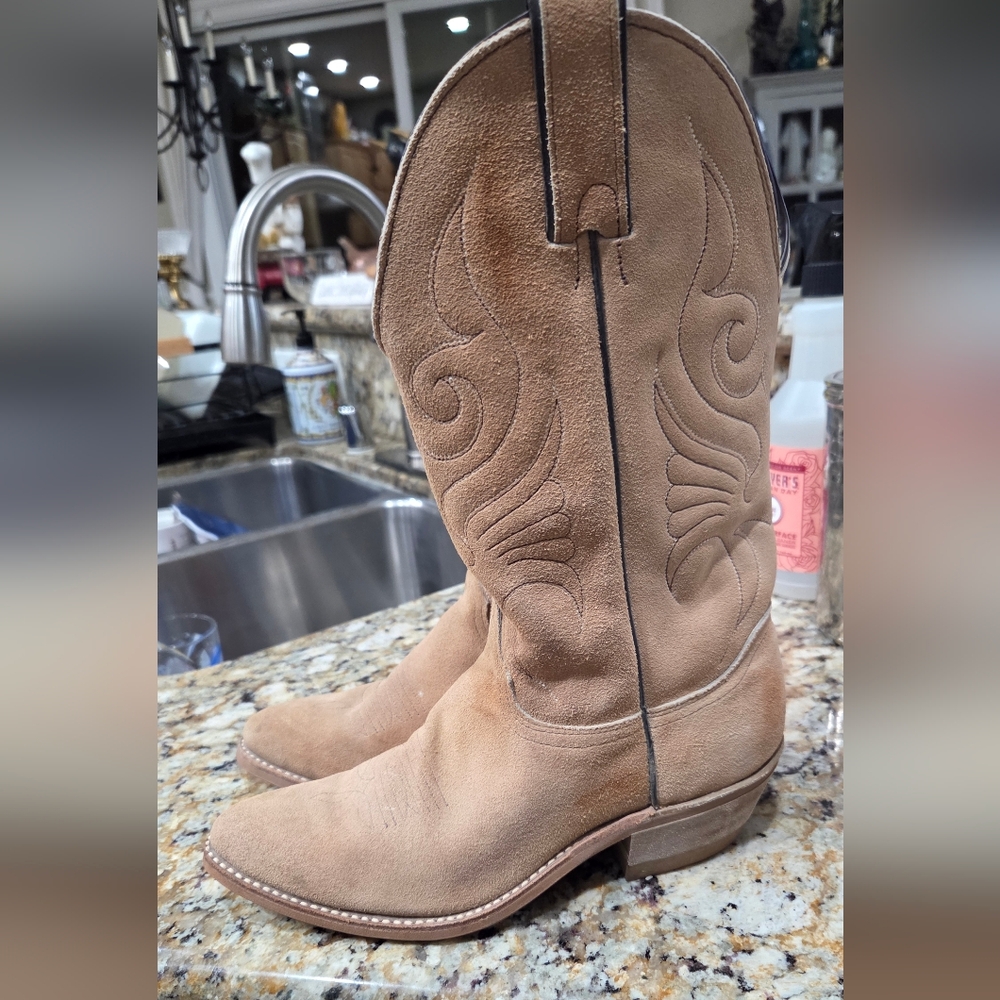 Abilene Boot Co. Tan Heeled Boots